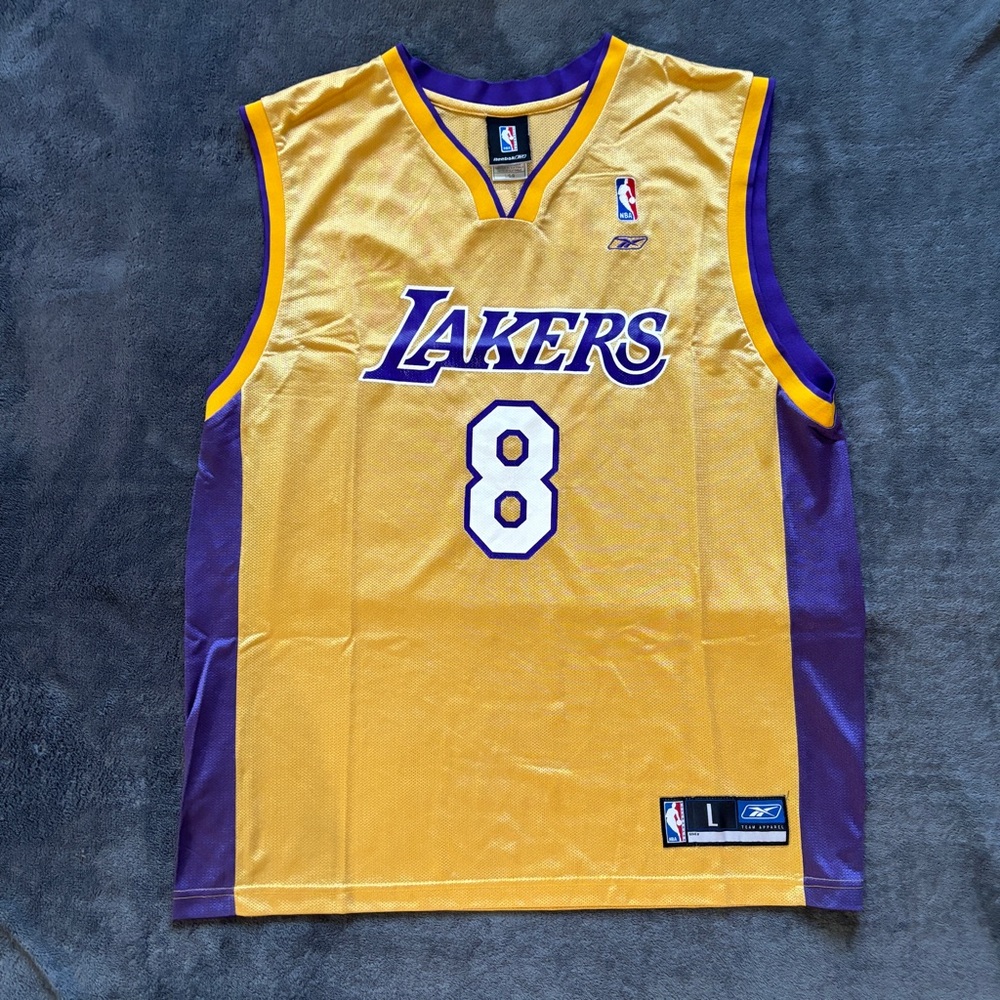 VINTAGE Kobe Bryant 8 Jersey Reebok Mens Large Lakers Los Angeles NBA Basketball